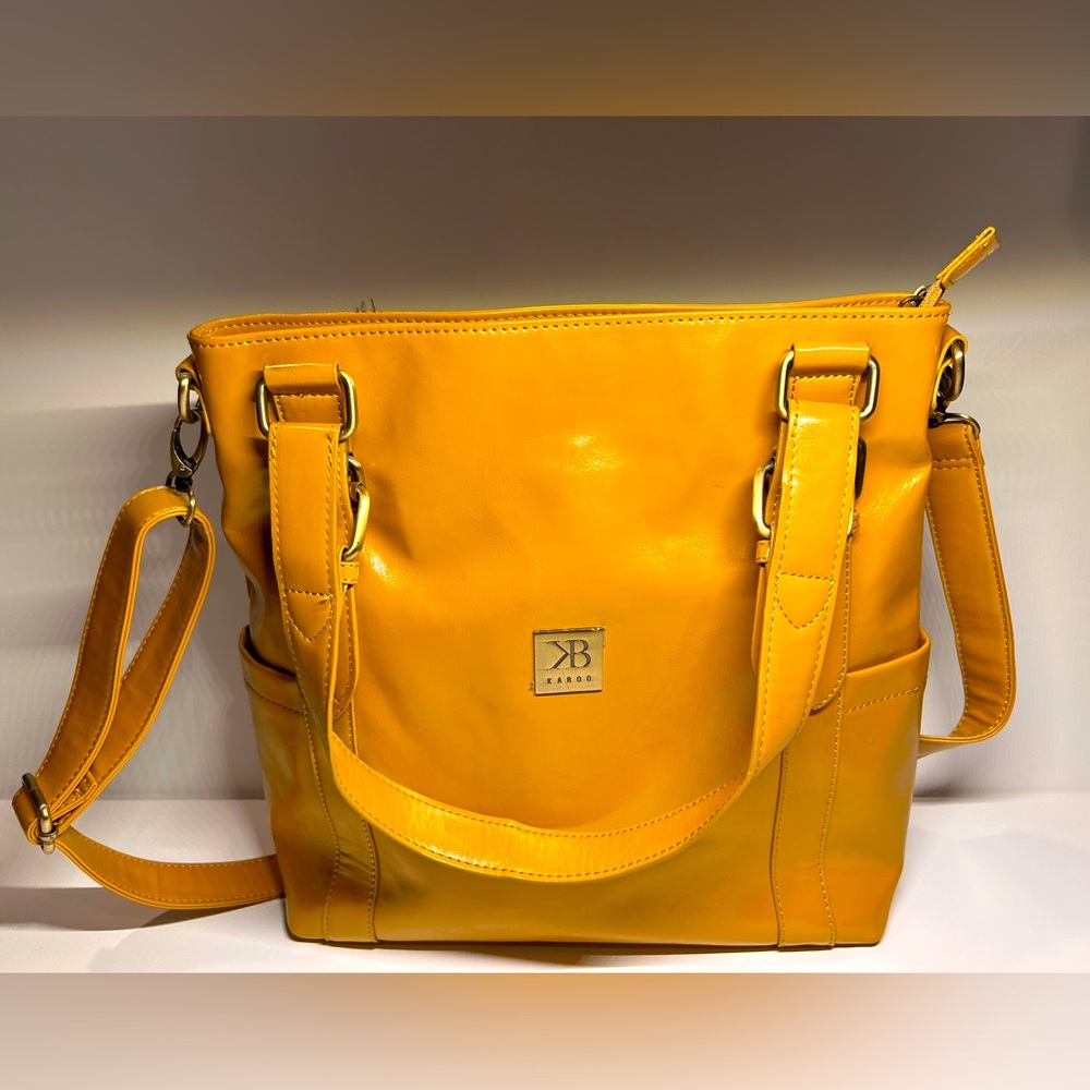 Kaboo Leather Shoulder Bag/HangBag Golden Yellow